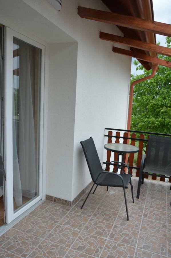 Varga Apartman Хевіз Екстер'єр фото