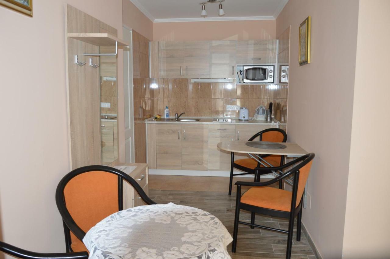 Varga Apartman Хевіз Екстер'єр фото