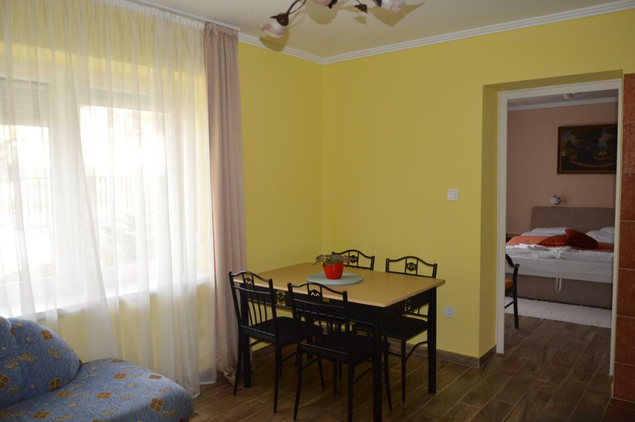 Varga Apartman Хевіз Екстер'єр фото